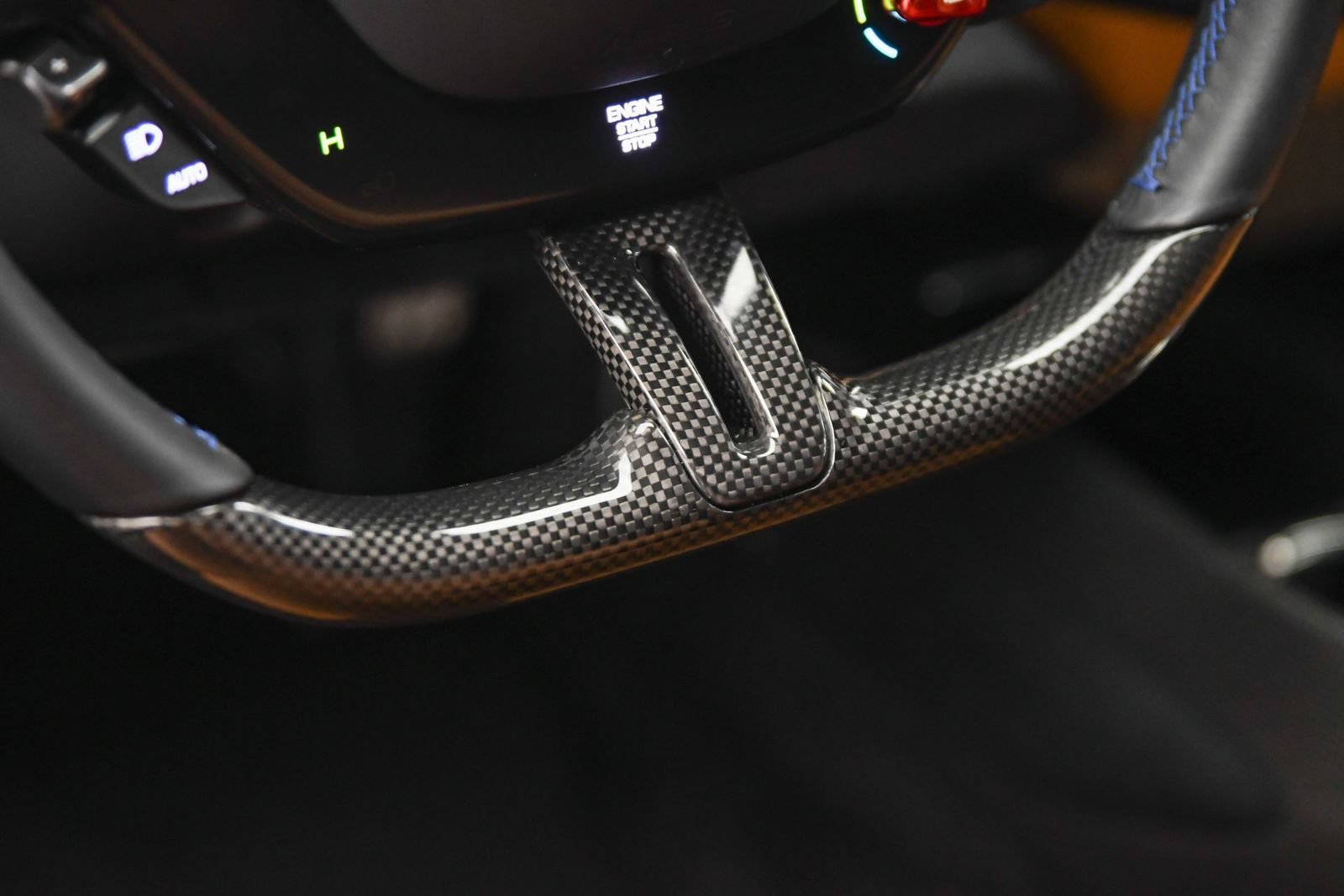 Used 2021 Ferrari SF90 Stradale AWD/4WD image 36