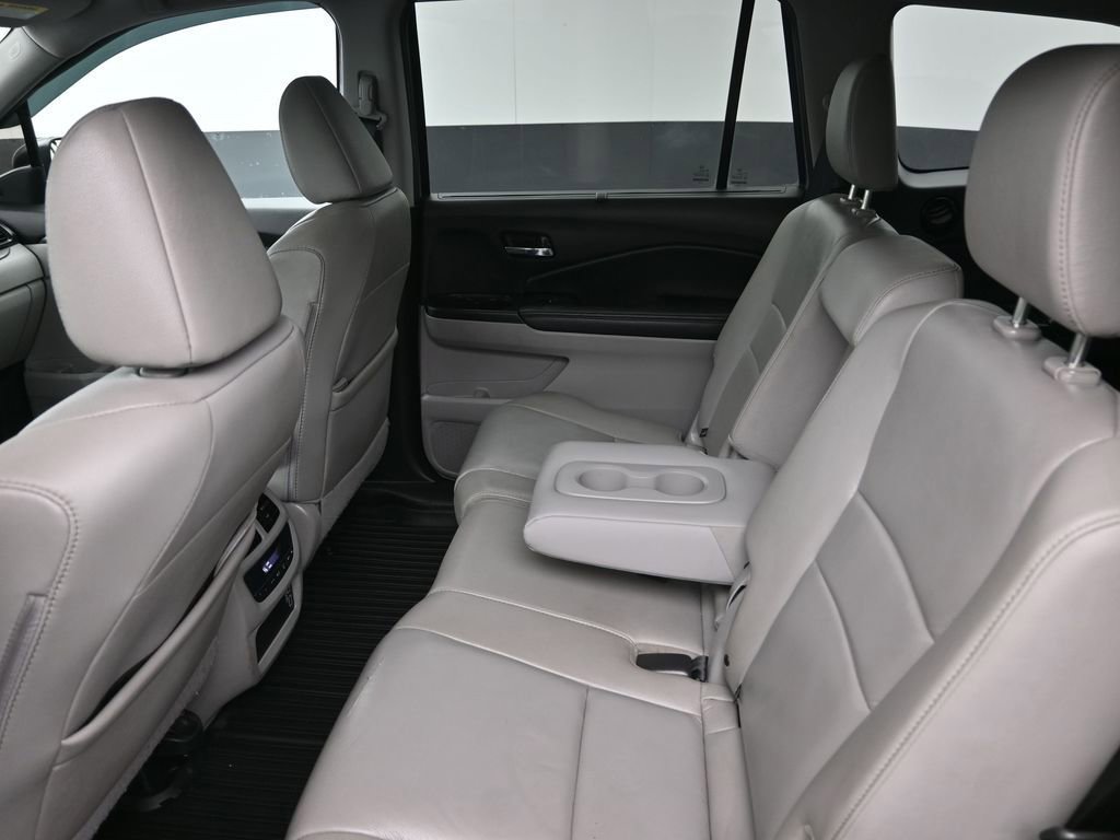 Used 2021 Honda Pilot Special Edition image 21