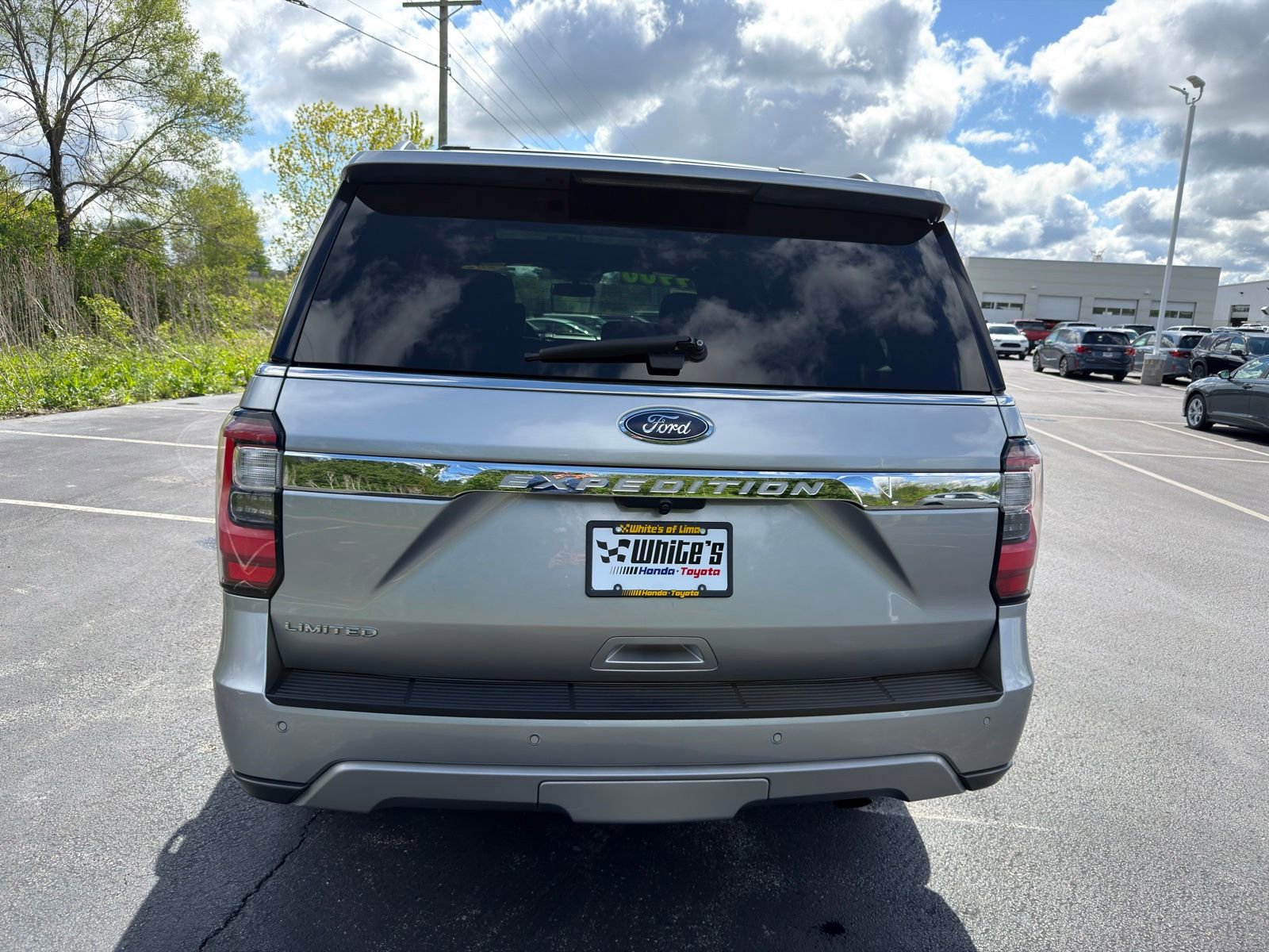 Used 2021 Ford Expedition Limited AWD/4WD image 6