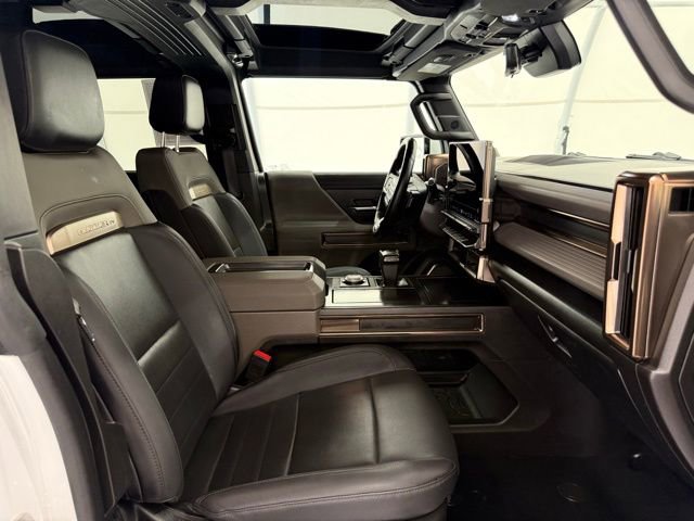 Used 2024 GMC Hummer EV 2X AWD/4WD image 24
