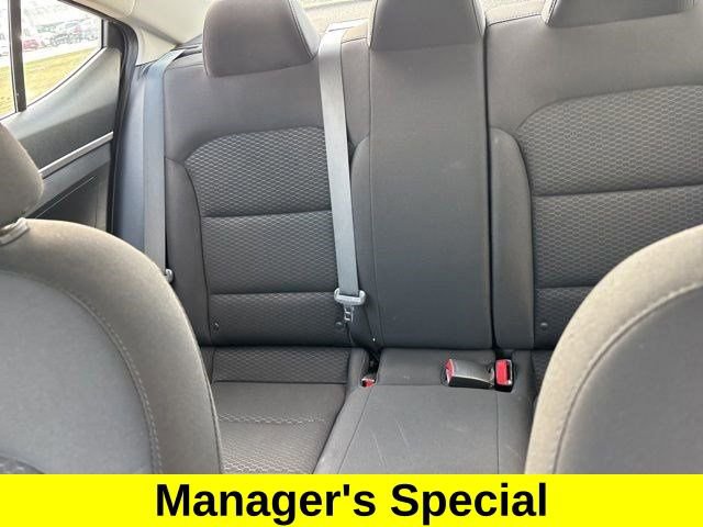Used 2019 Hyundai Elantra SE w/ Cargo Package image 28