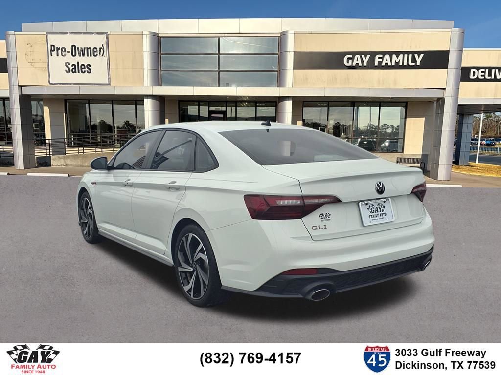 Used 2023 Volkswagen Jetta GLI Autobahn image 2