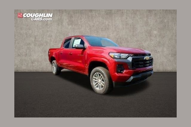 Used 2024 Chevrolet Colorado LT w/ LT Convenience Package AWD/4WD image 1