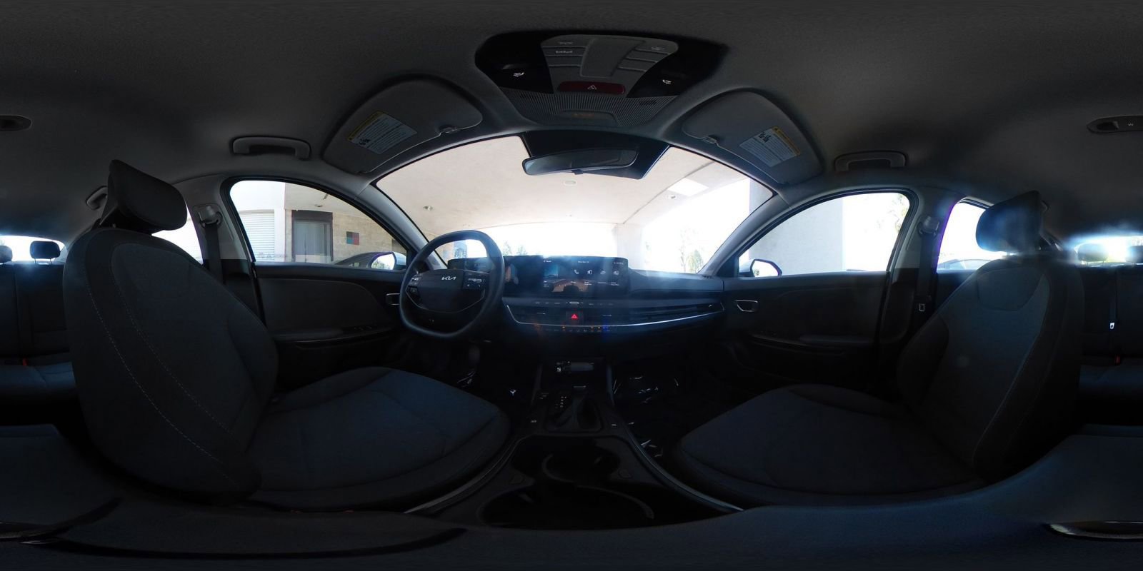 Used 2025 Kia K4 FWD image 43