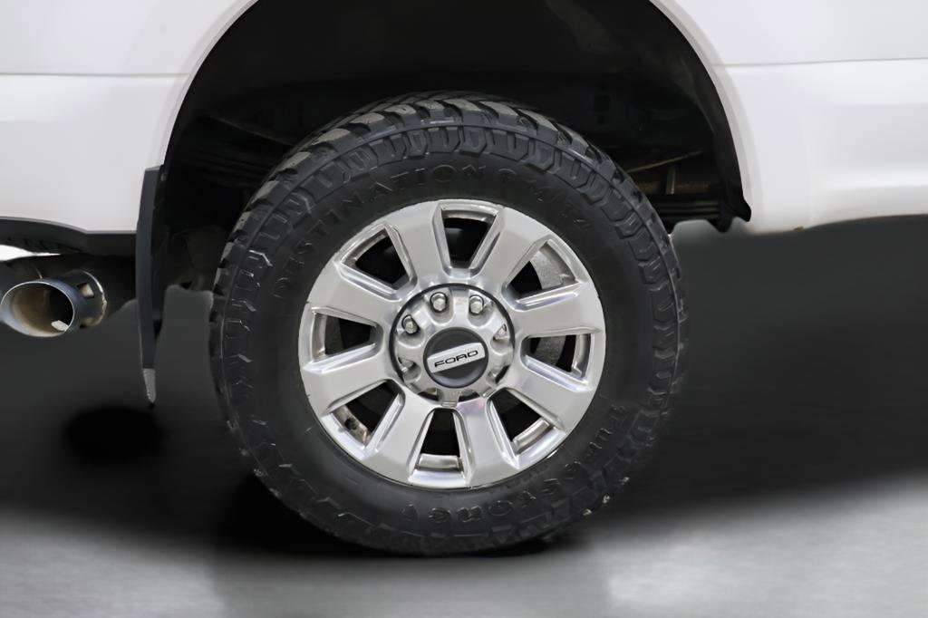 Used 2017 Ford F350 Platinum w/ Platinum Ultimate Package image 28