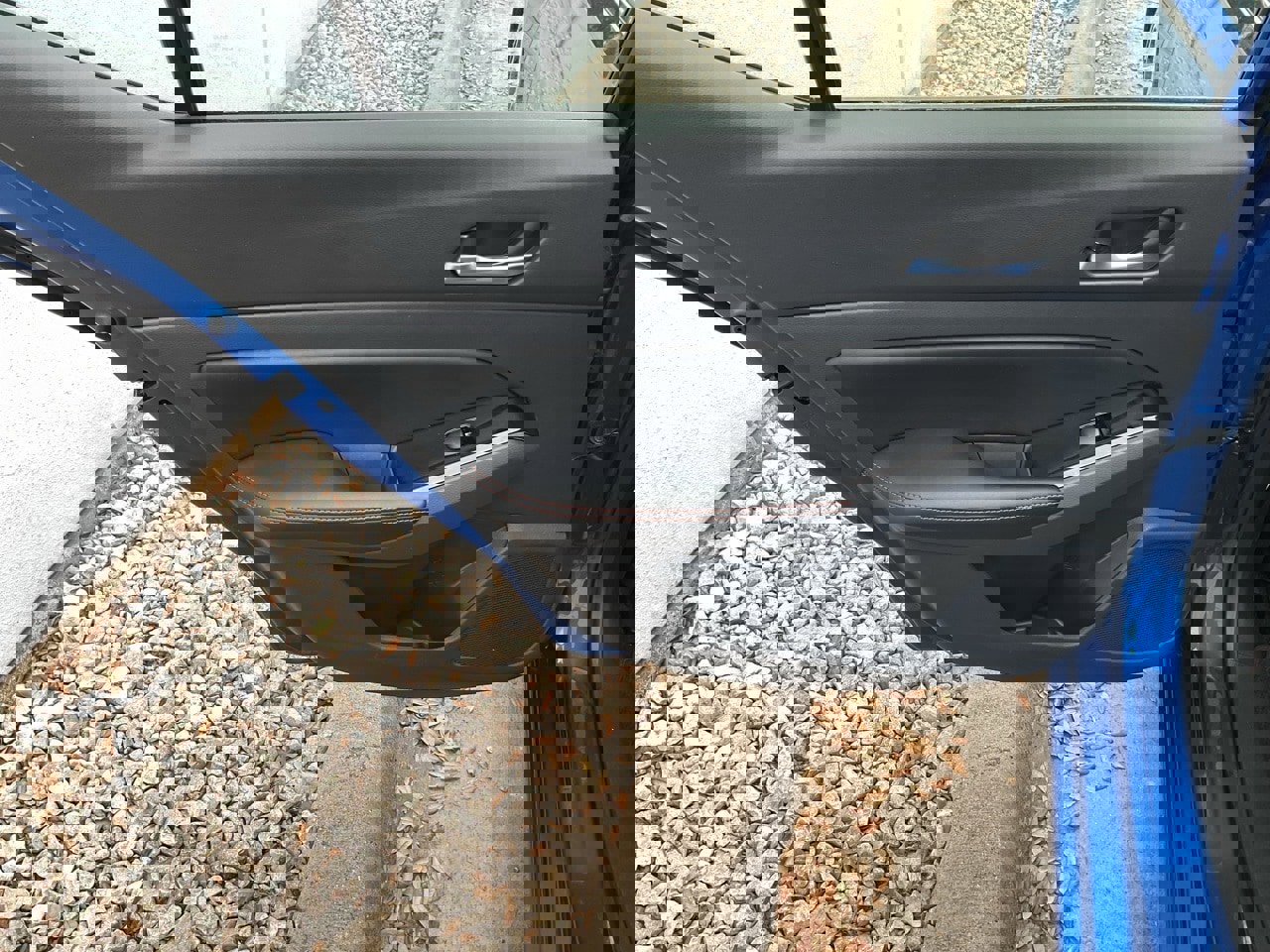 Used 2025 Nissan Altima 2.5 SR image 17