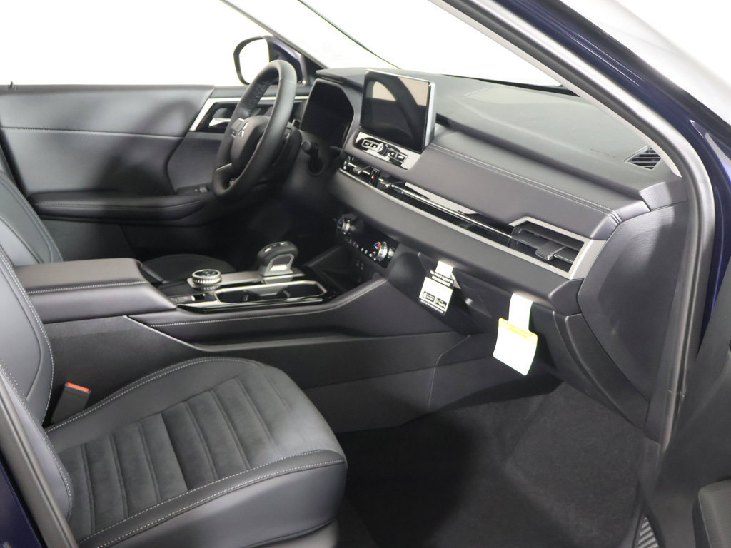 New 2026 Mitsubishi Outlander SE FWD image 25