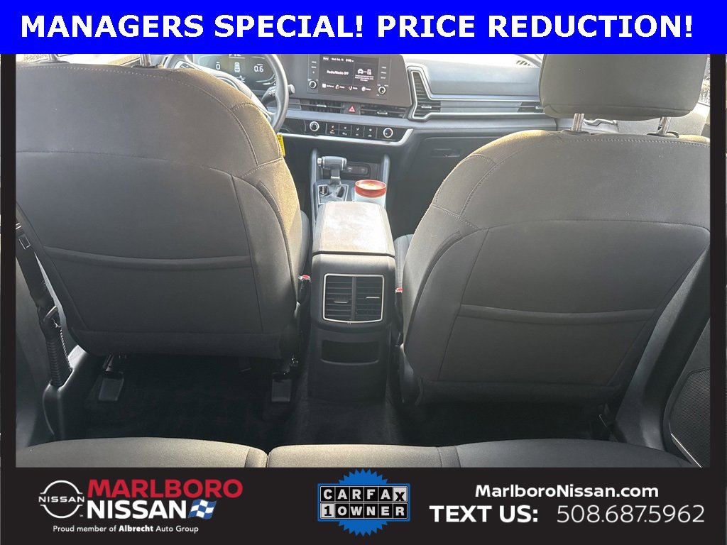 Used 2024 Kia Sportage LX image 15