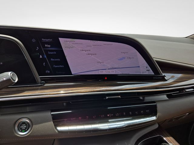 Used 2021 Cadillac Escalade Premium Luxury w/ LPO, Illumination Package AWD/4WD image 25