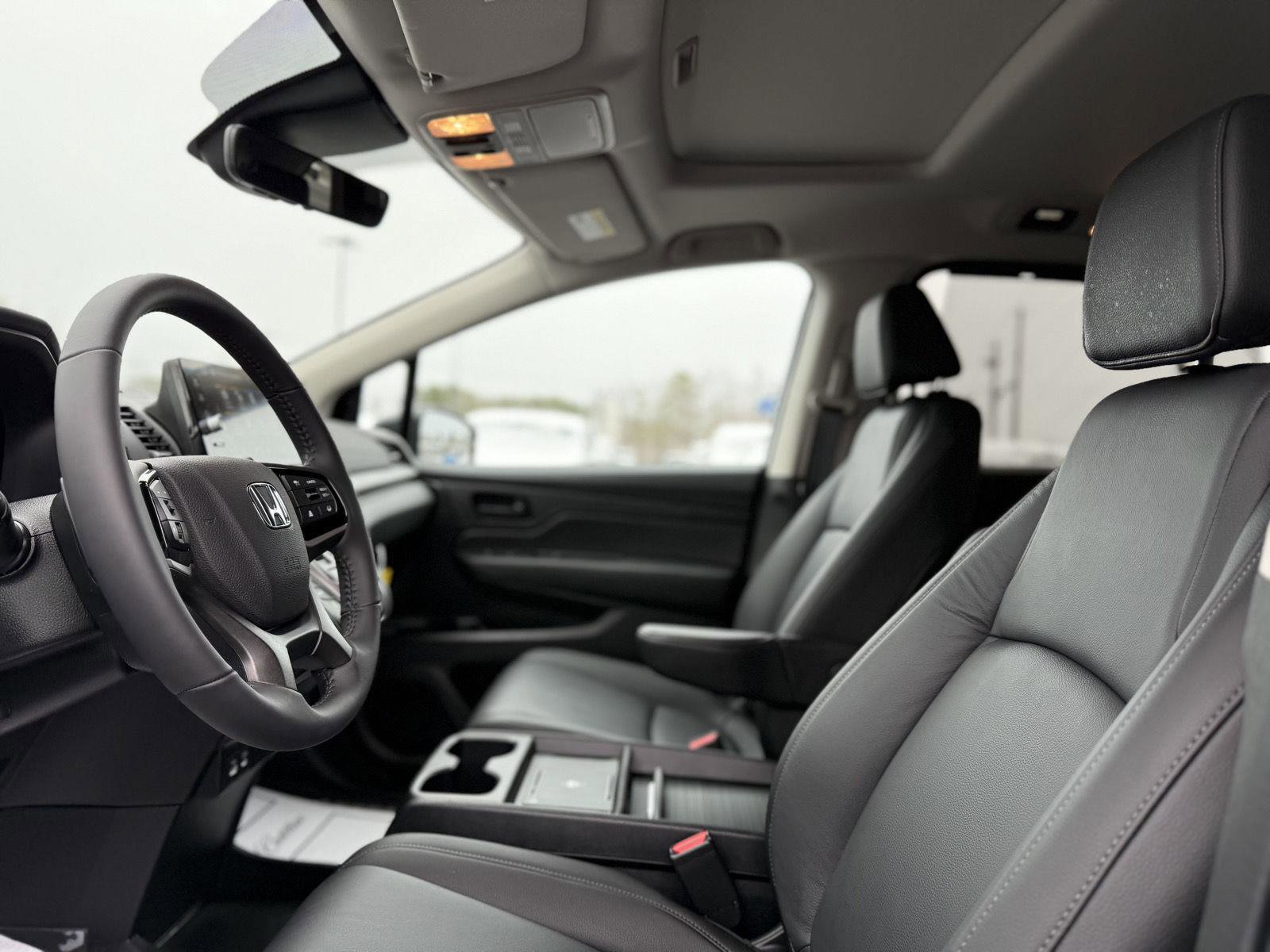 Certified 2026 Honda Odyssey EX-L image 13