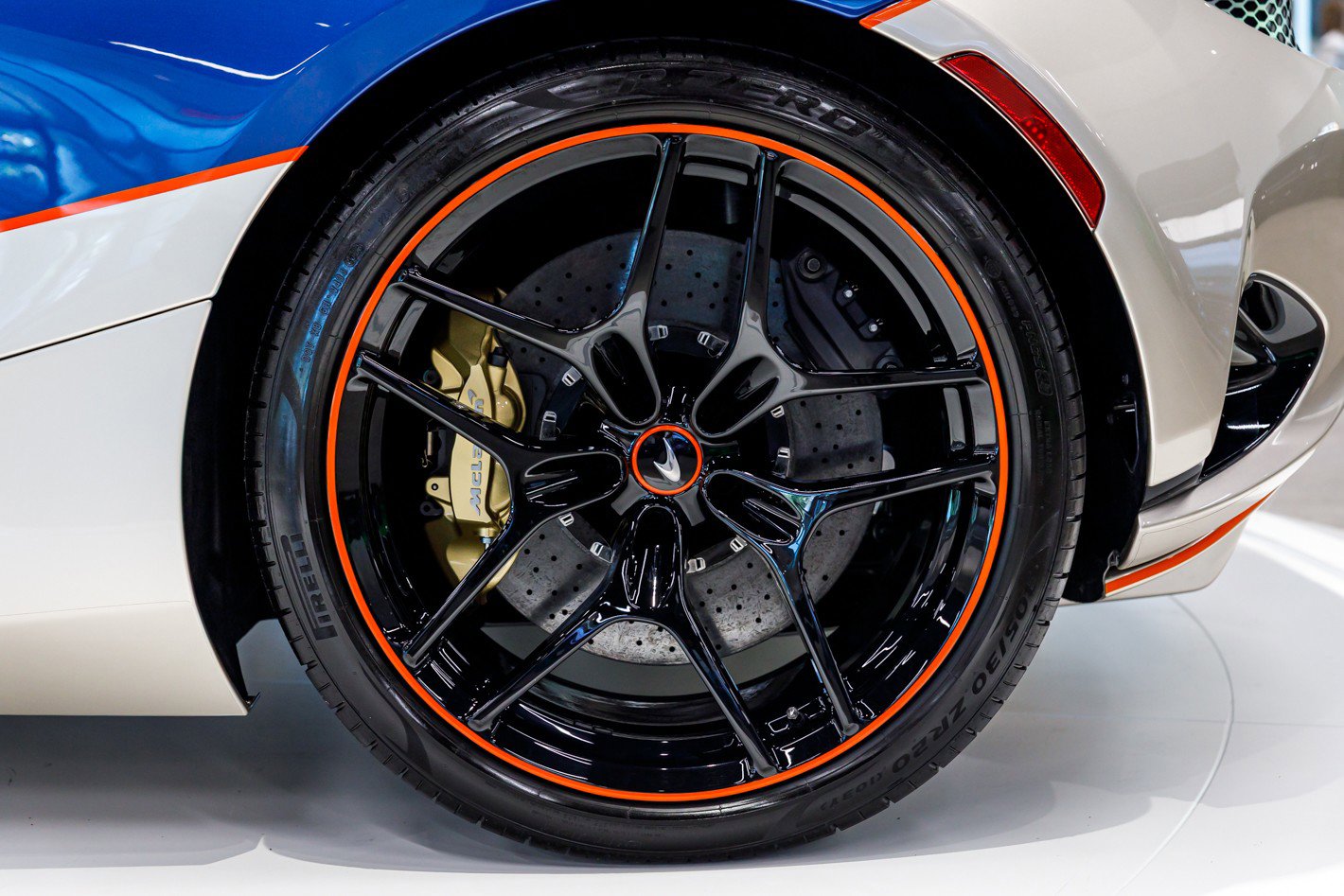 New 2024 McLaren 750S Spider image 8