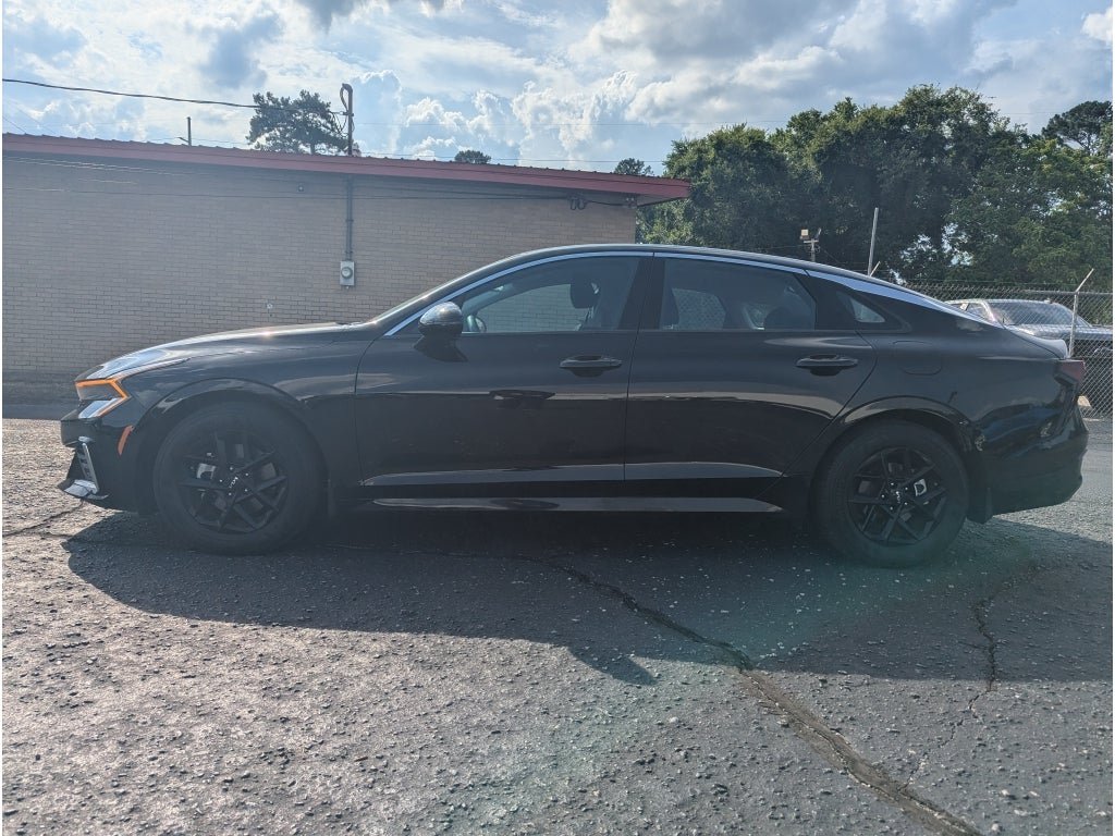 Used 2025 Kia K5 LXS FWD image 5