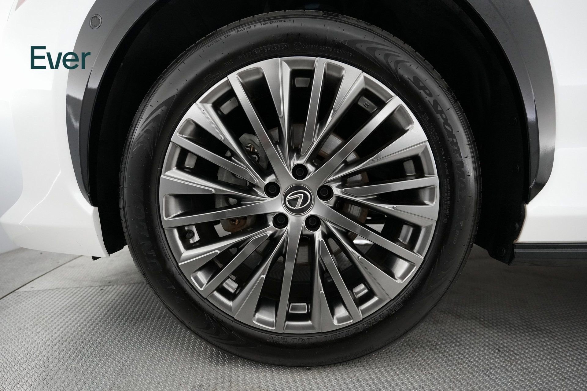 Used 2023 Lexus RZ 450e Premium w/ Accessory Package (P5) image 17