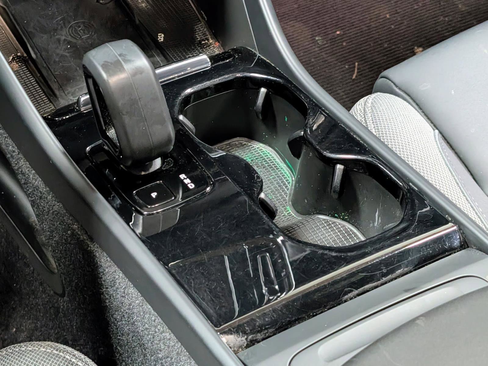 Used 2023 Volvo C40 Recharge Core image 25