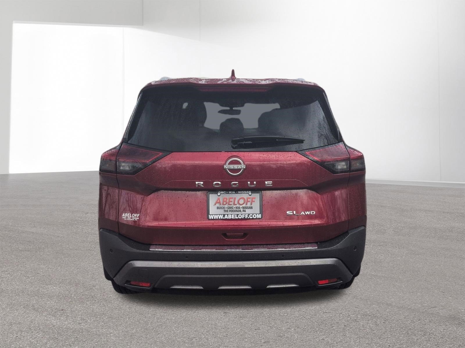 Used 2023 Nissan Rogue SL AWD/4WD image 6