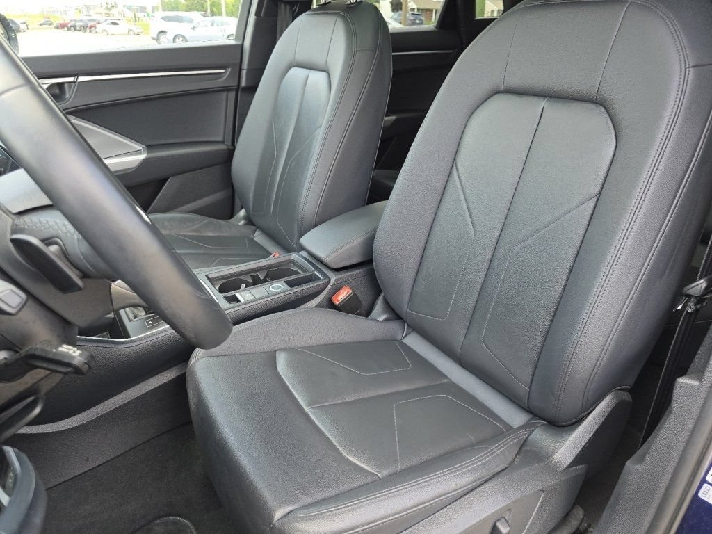 Used 2025 Audi Q3 2.0T Premium AWD/4WD image 26