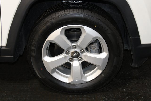 Used 2019 Jeep Compass Latitude image 22