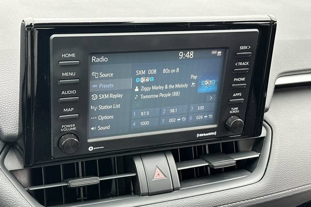 Used 2021 Toyota RAV4 XLE w/ Convenience Package FWD image 21
