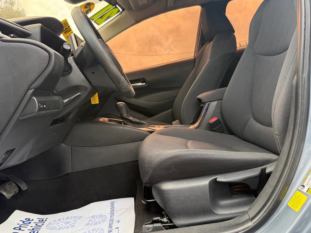 Used 2021 Toyota Corolla LE image 9