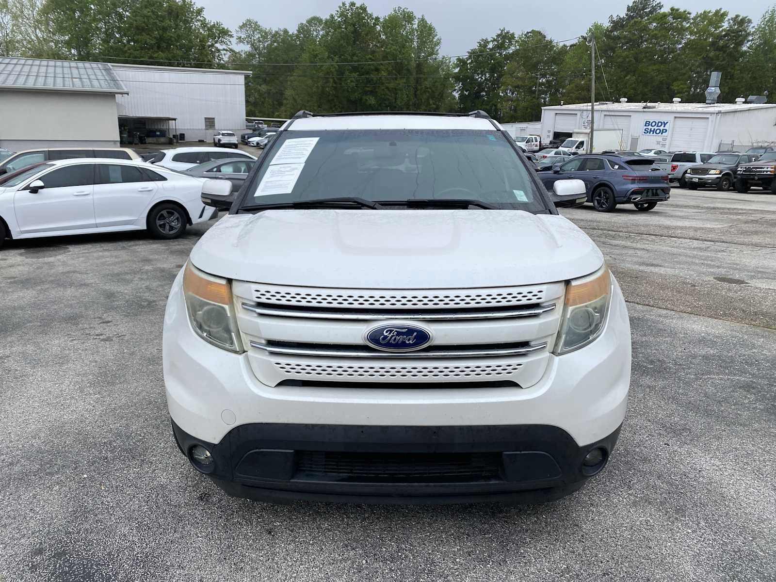 Used 2011 Ford Explorer Limited image 3