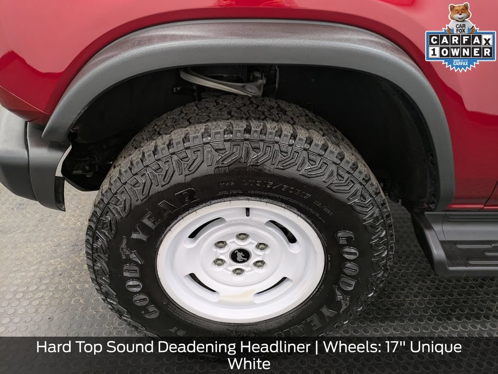 Used 2025 Ford Bronco Heritage Edition AWD/4WD image 9