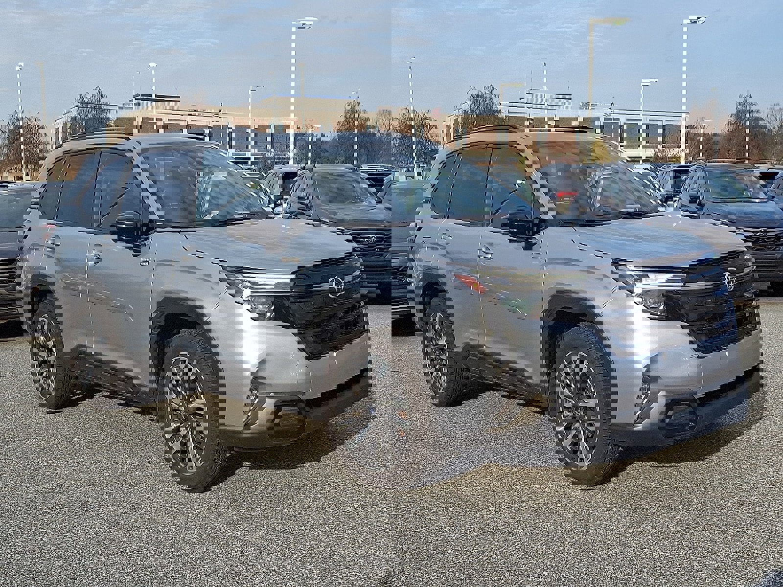 Used 2025 Subaru Forester Touring image 3