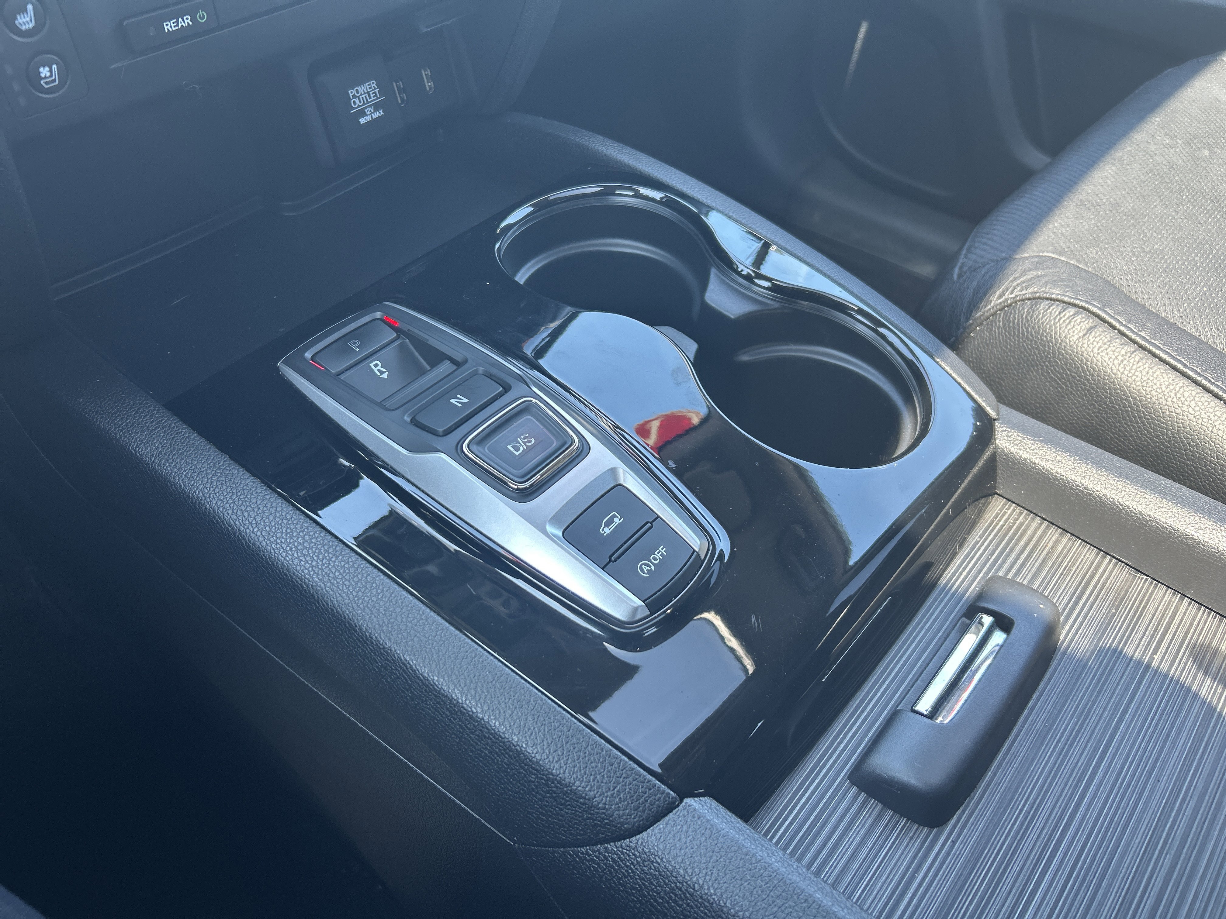 Used 2017 Honda Pilot Touring image 21