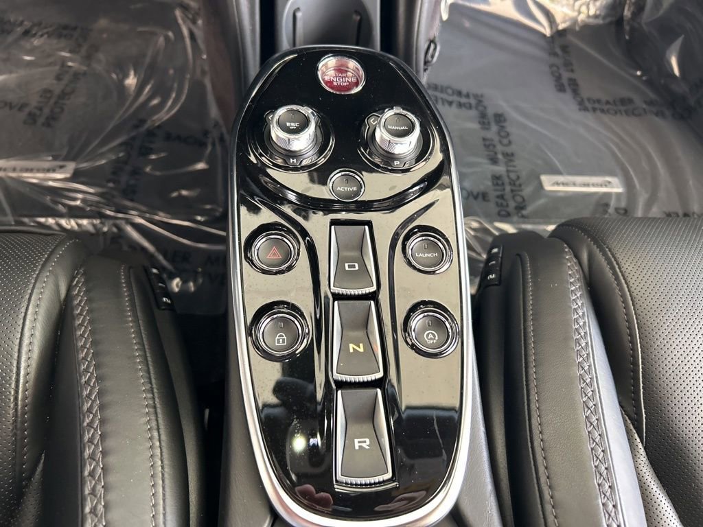 Used 2020 McLaren GT image 47