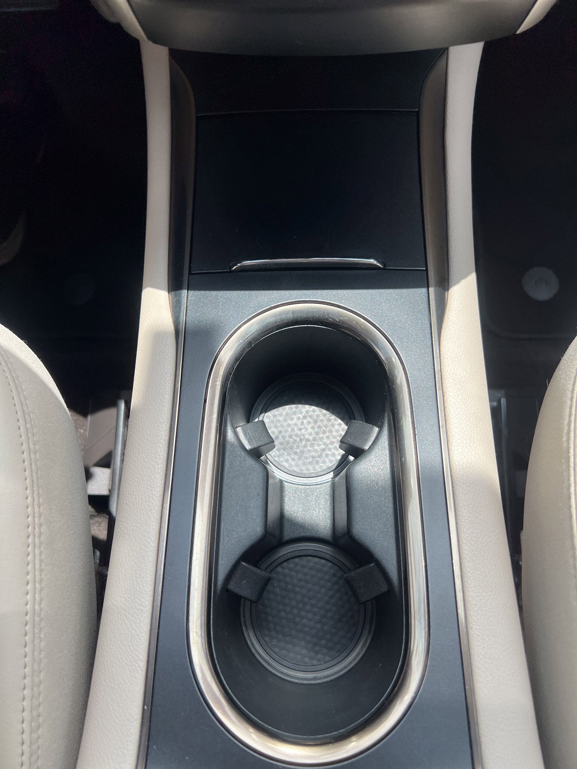 Used 2019 Lincoln MKC Select w/ Select Plus Package FWD image 15