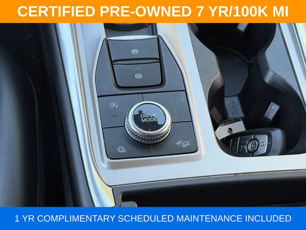 Used 2023 Ford Explorer XLT w/ Equipment Group 202A AWD/4WD image 16