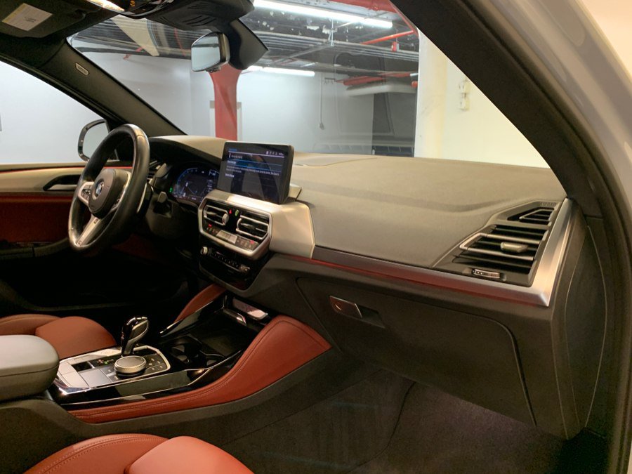 Used 2024 BMW X4 xDrive30i w/ M Sport Package AWD/4WD image 72