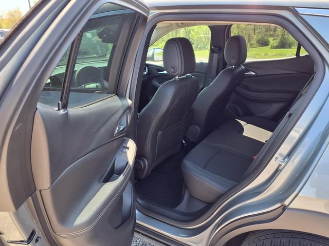 Used 2025 Buick Encore GX Preferred FWD image 77