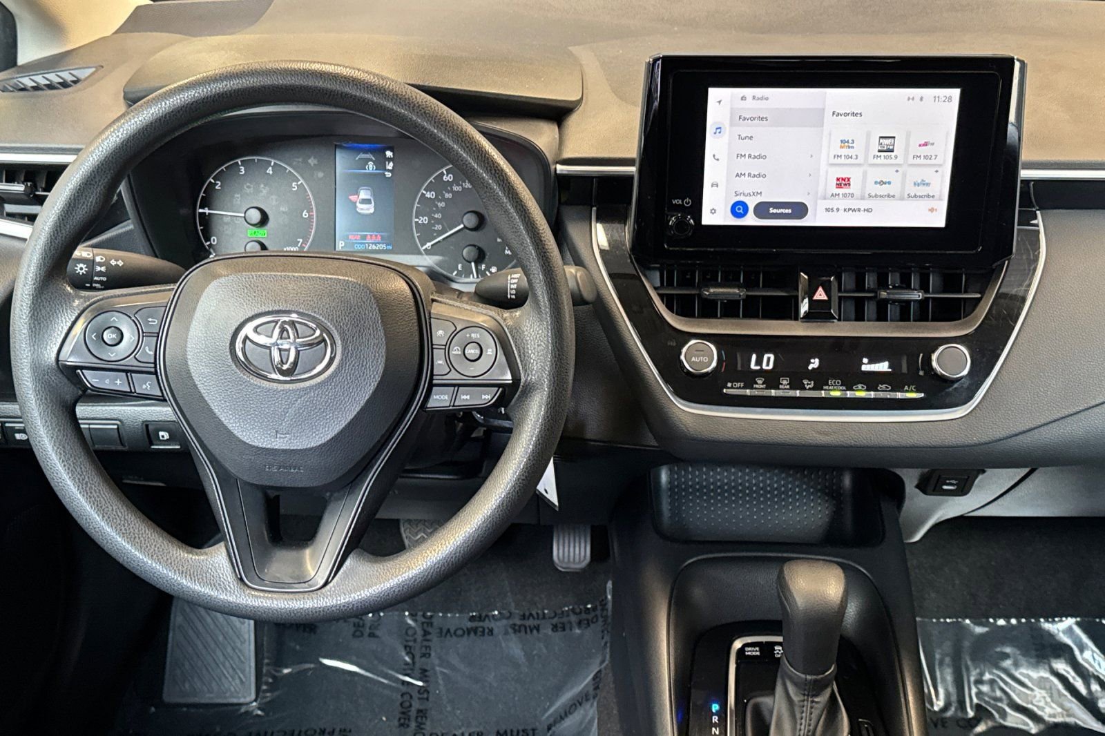 Used 2023 Toyota Corolla LE image 17