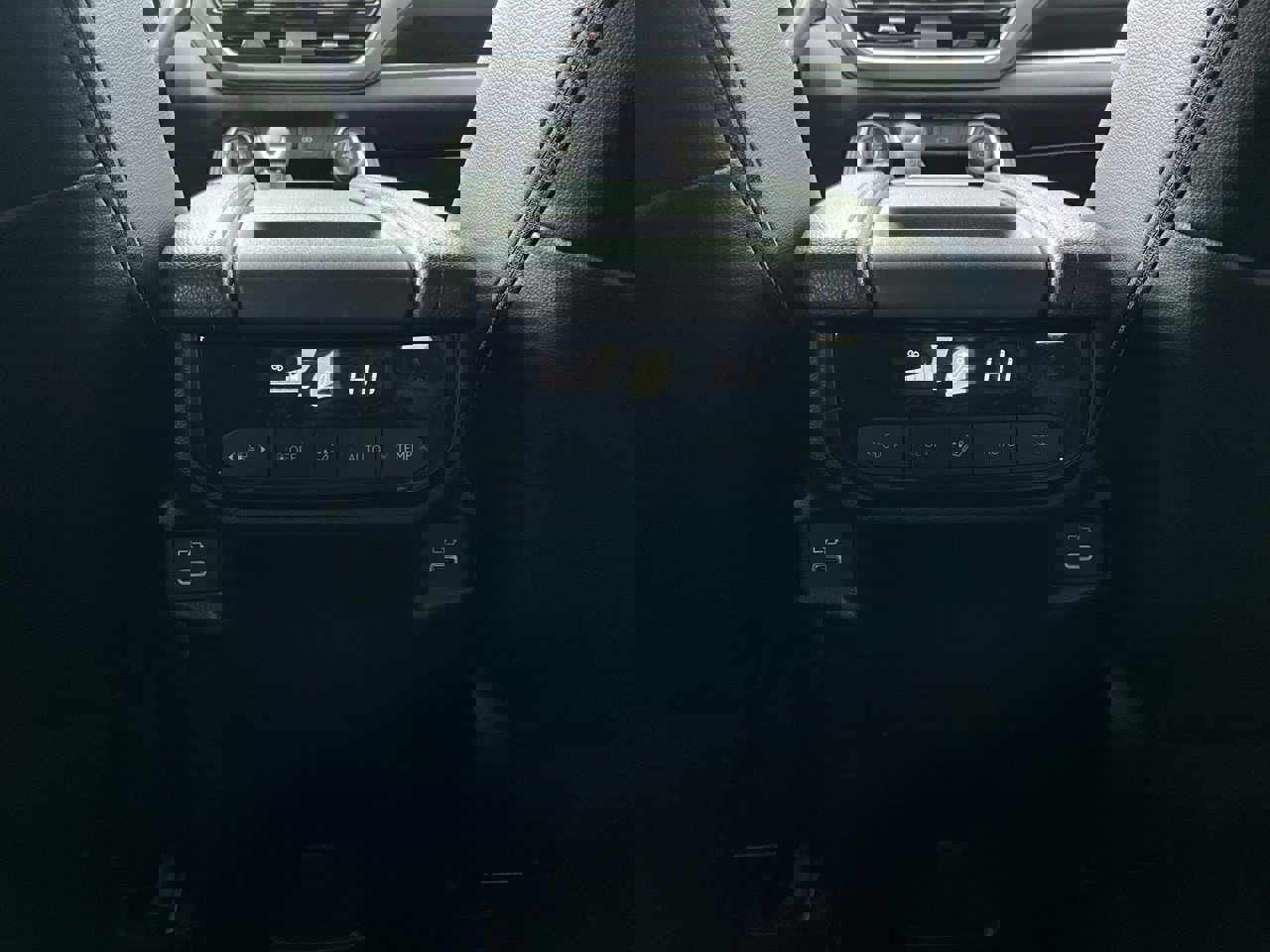 Used 2025 Toyota Grand Highlander FWD image 14