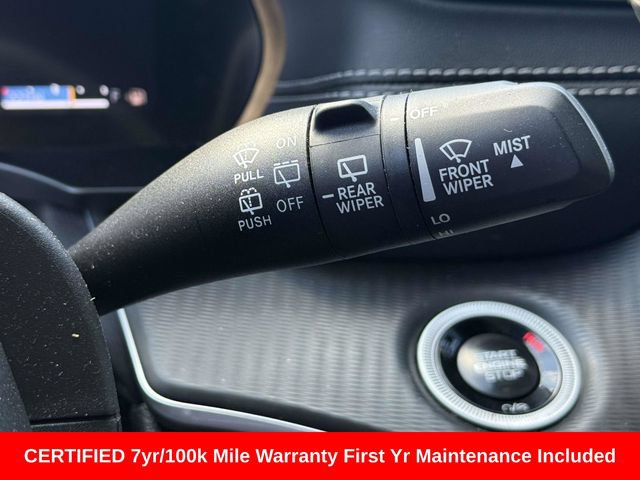 Certified 2025 Jeep Grand Cherokee Altitude AWD/4WD image 29