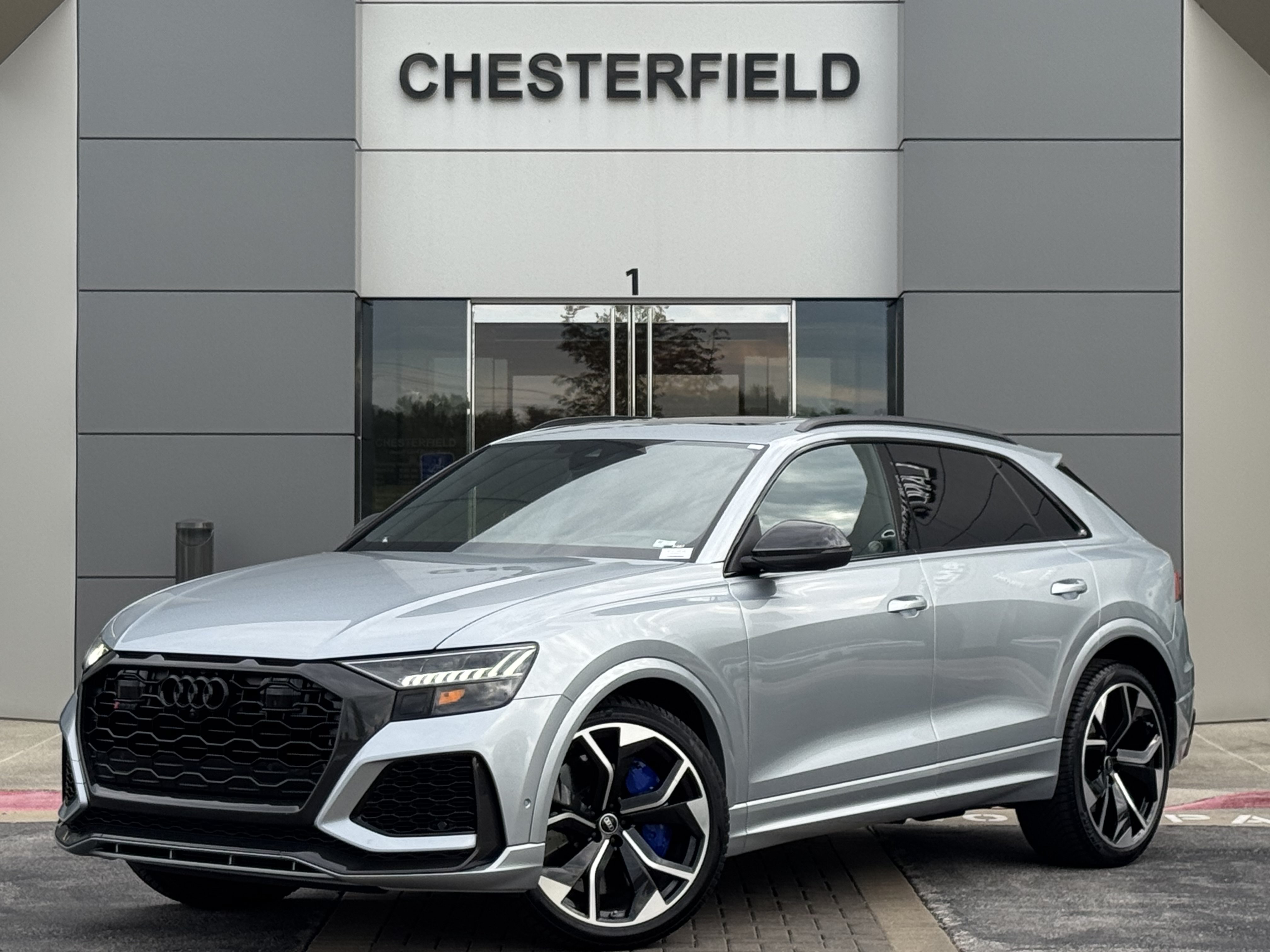 Used 2023 Audi RS Q8 w/ Black Optic Package