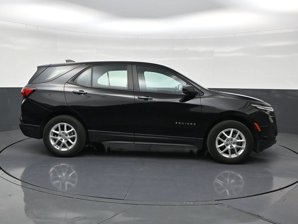 Used 2024 Chevrolet Equinox LS FWD image 6