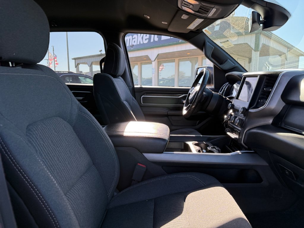 Used 2021 RAM 1500 Big Horn AWD/4WD image 40