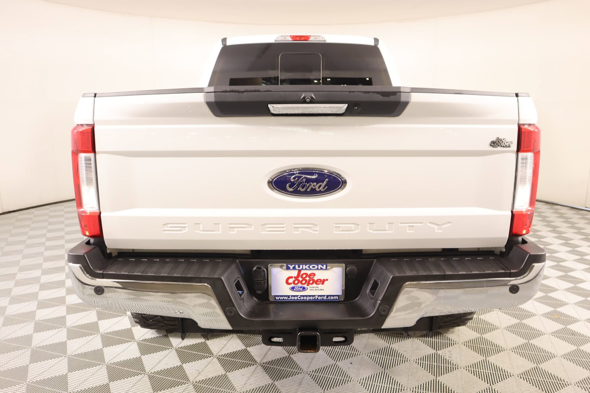 Used 2017 Ford F250 Lariat w/ Chrome Package image 21