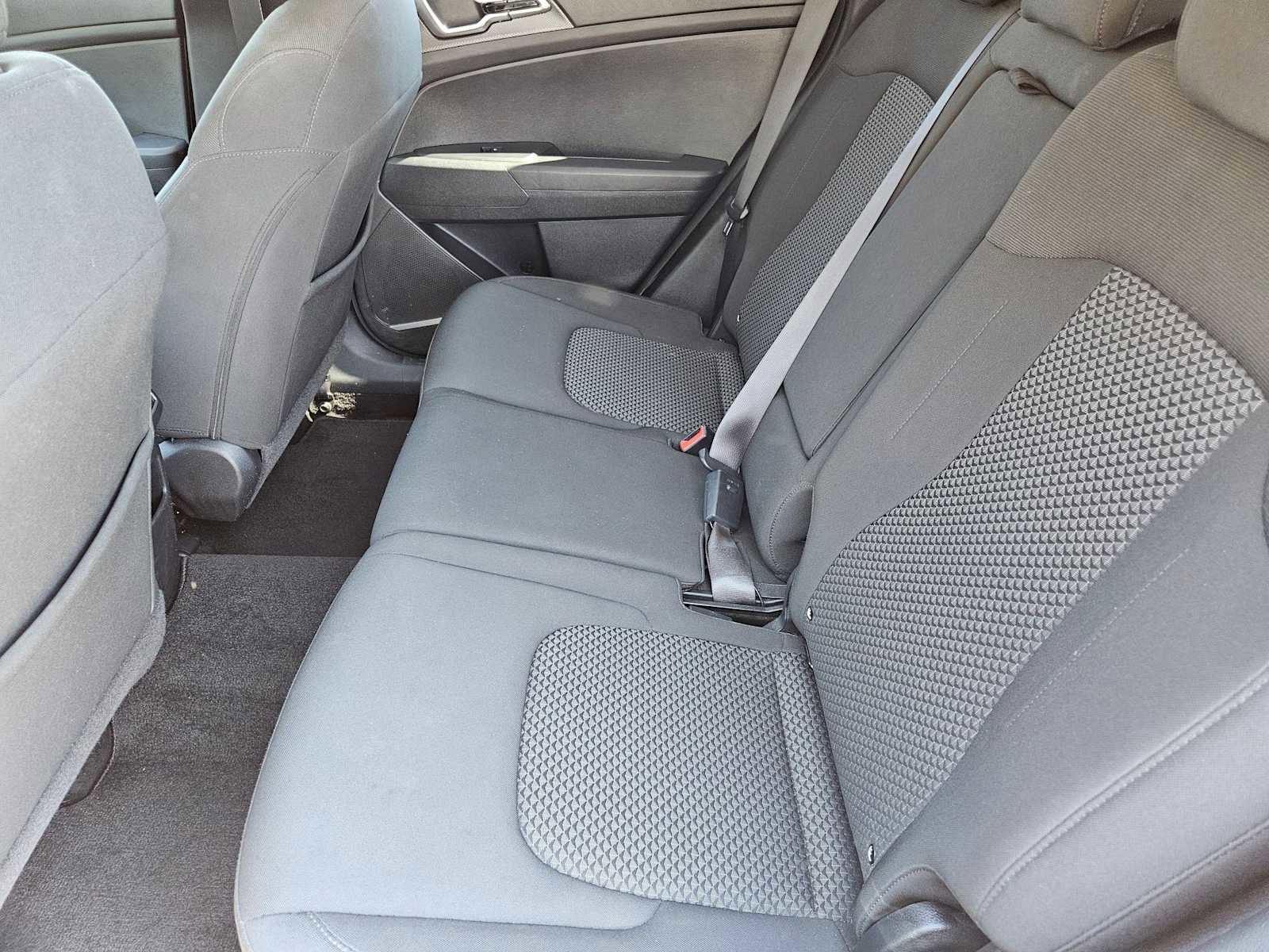 Certified 2024 Kia Sportage LX FWD image 18