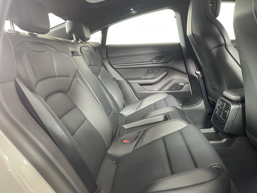 Used 2024 Porsche Taycan 4S image 16