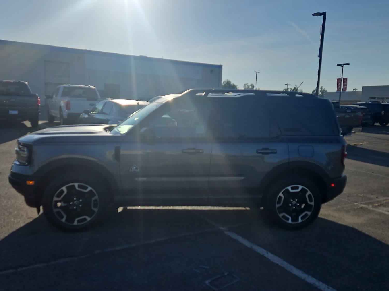 Used 2024 Ford Bronco Sport Outer Banks w/ Topo Graphic Package image 4