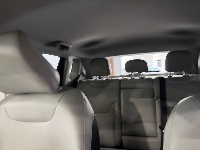 Used 2022 Jeep Compass Latitude w/ Convenience Group image 18