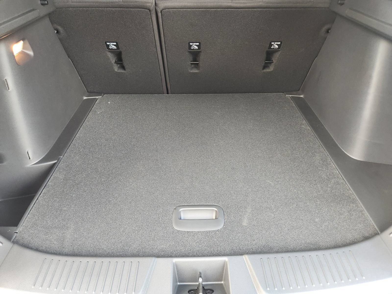 New 2026 Chevrolet Trax RS w/ Sunroof Package FWD image 25