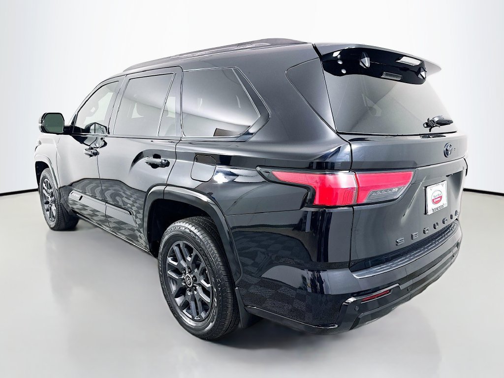 Certified 2024 Toyota Sequoia Platinum AWD/4WD image 7