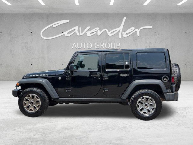 Used 2017 Jeep Wrangler Unlimited Rubicon w/ Cold Weather Group AWD/4WD image 16