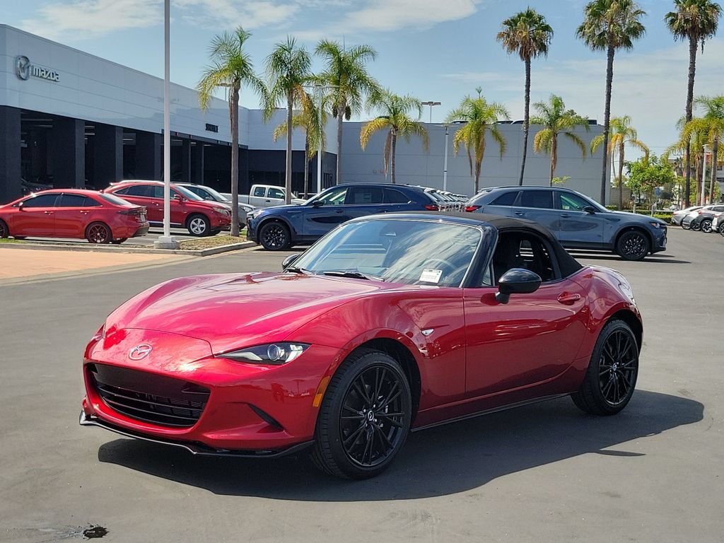 New 2026 MAZDA MX-5 Miata Club w/ Interior Package RWD image 25