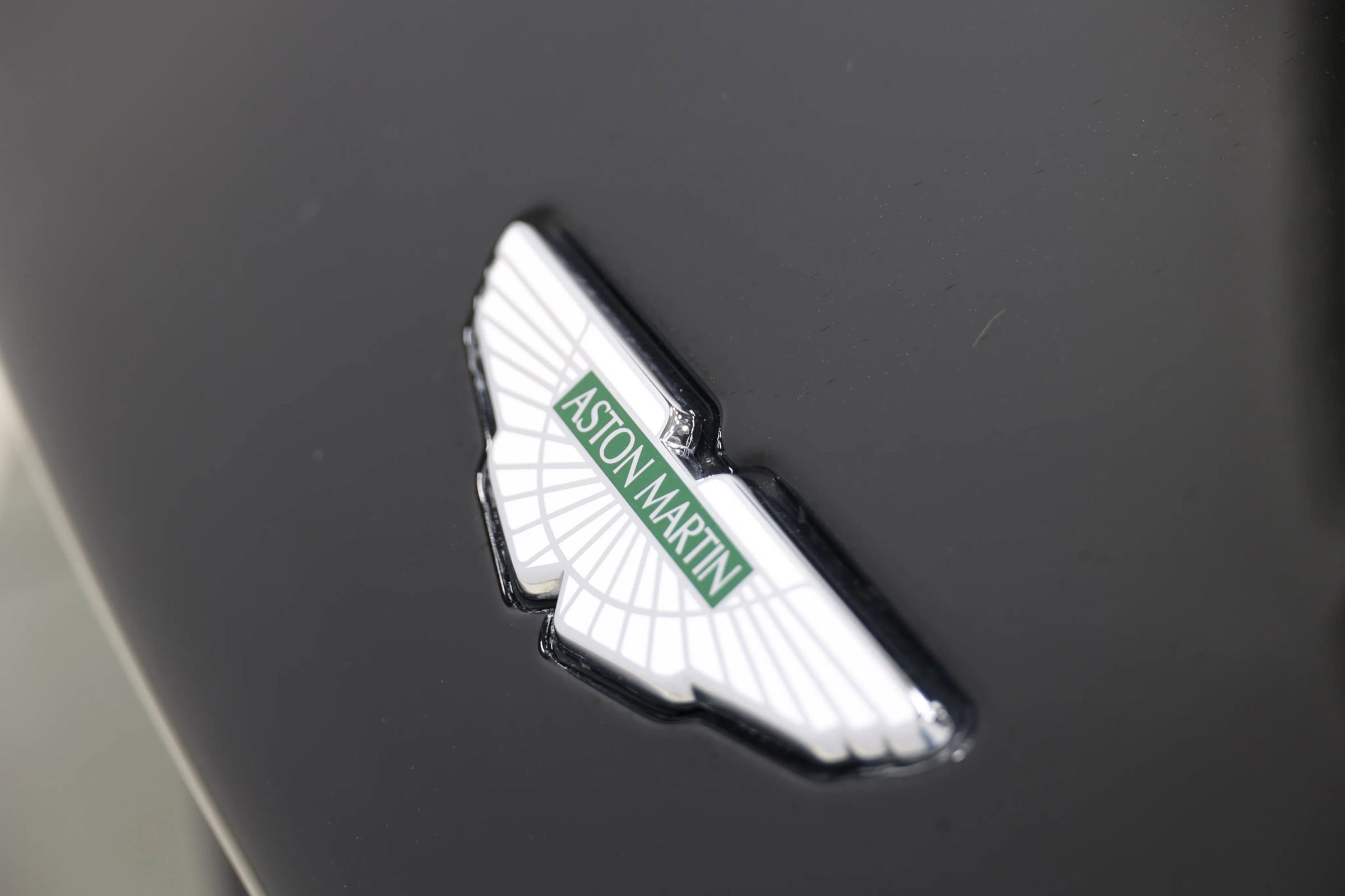 Used 2020 Aston Martin DB11 Volante image 91