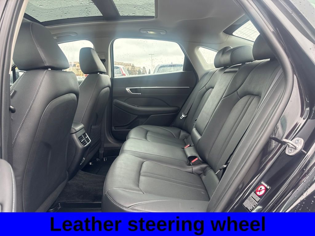 Used 2023 Hyundai Sonata Limited w/ Preferred Accessory Package image 20