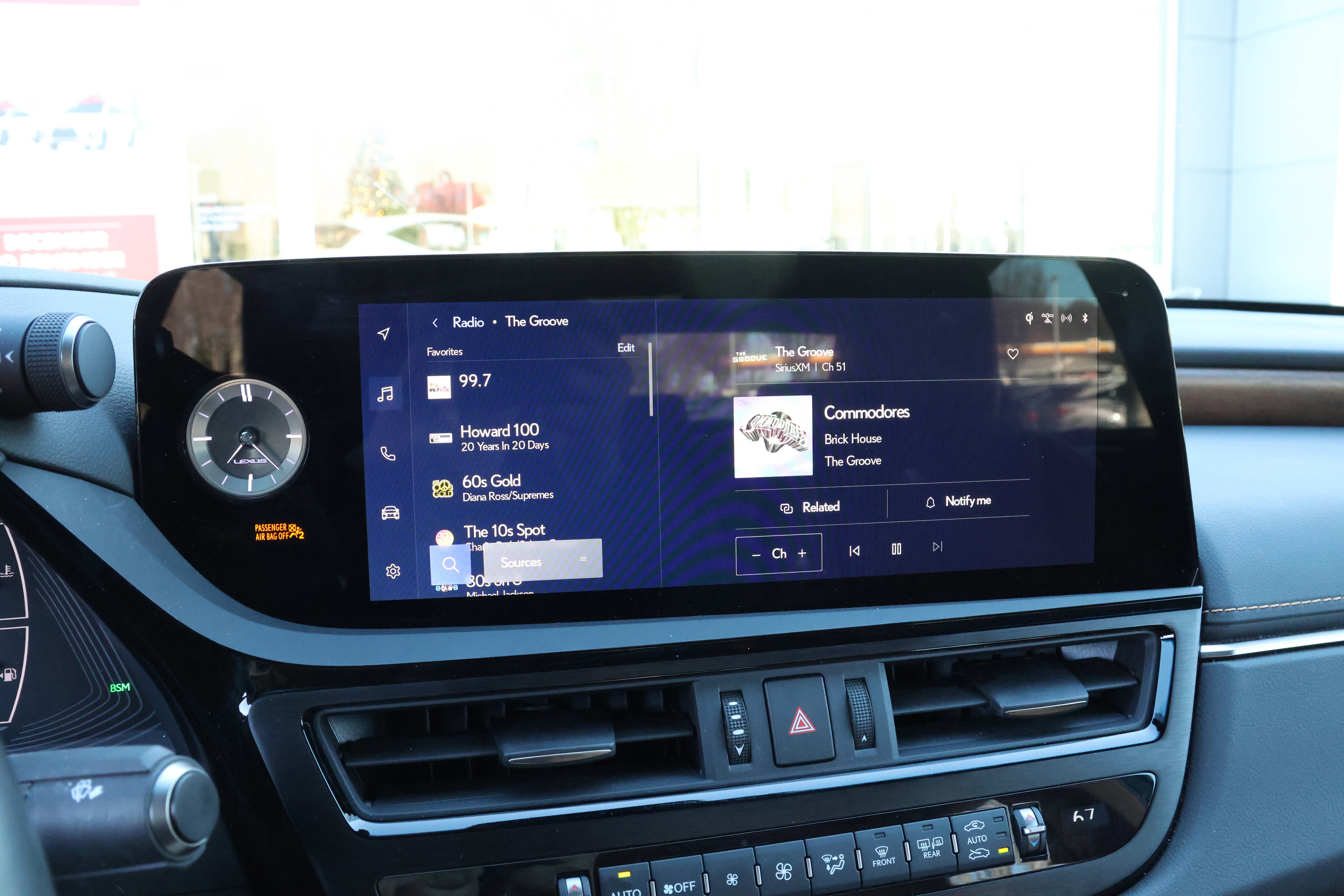 Certified 2024 Lexus ES 350 Ultra Luxury image 23